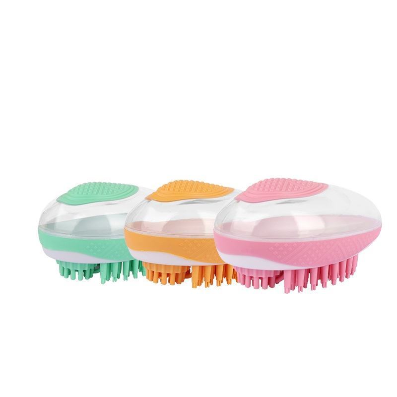 2-in-1 Dog & Cat Spa Brush – Groom While You Wash